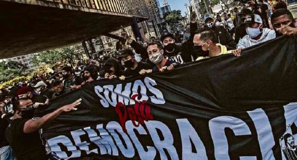 Plano de protesto pró-democracia em São Luís esbarra em incitação a atos de violência
