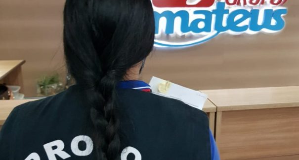 Supermercado Mateus é multado em R$ 100 mil após causar aglomeração