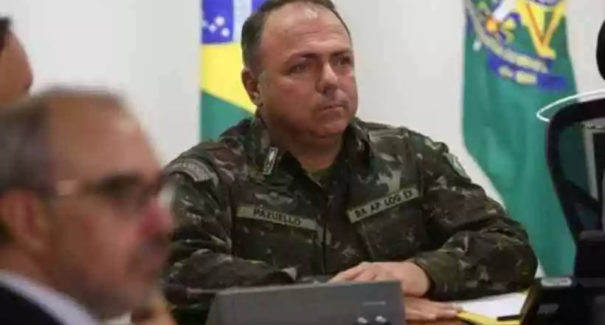 Covid-19: Ministério da Saúde volta a exibir total de casos e óbitos