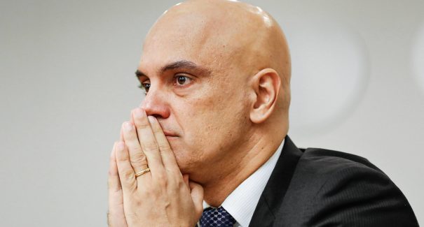 Alexandre de Moraes volta a defender regulação de redes sociais