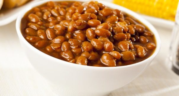 Saiba como fazer feijão preto simples