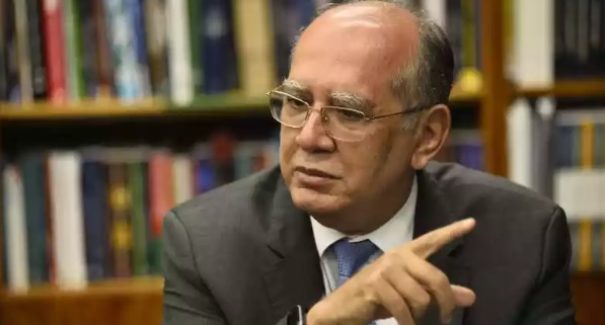 Ministro afirma que PEC da Blindagem não afetará processos de parlamentares no STF