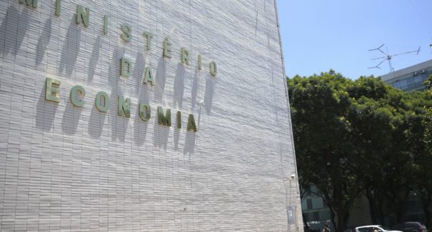 Governo revoga portaria que remanejava verba do Bolsa Família