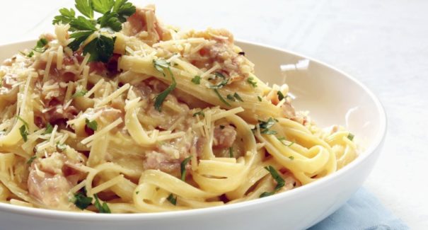 Aprenda como fazer molho carbonara