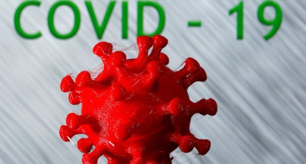 Cientistas pedem à OMS que reavalie transmissão aérea da covid-19