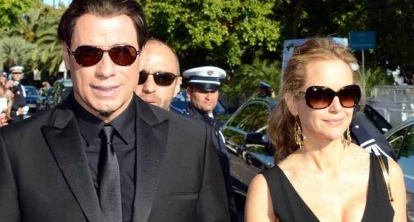 Atriz Kelly Preston, esposa de John Travolta, morre aos 57 anos