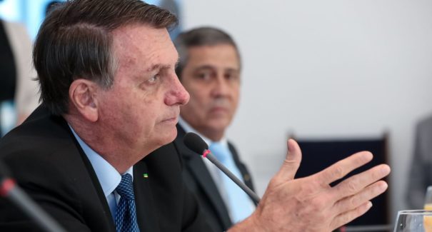 Bolsonaro diz que tributação digital não é nova CPMF