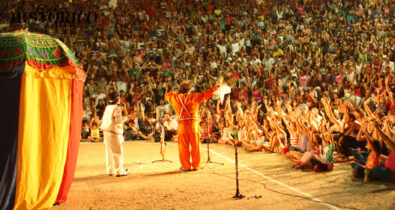 Festival Amazônia Encena Na Rua exibe espetáculos gratuitos na Praça Nauro Machado
