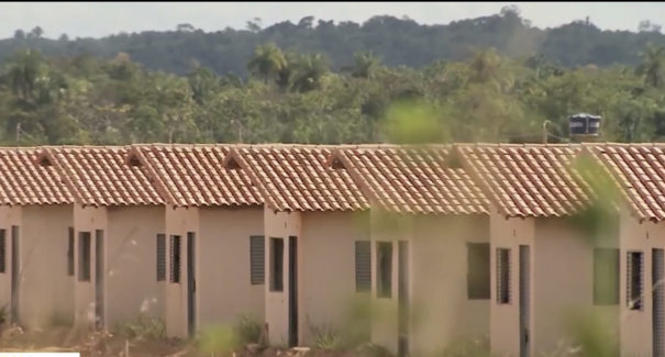 Atrasos, aditivos e milhões adiam sonho da casa própria em Imperatriz