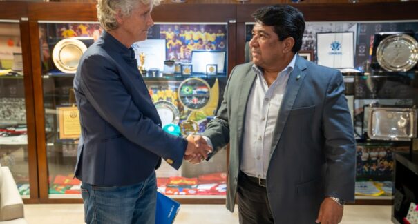 CBF anuncia saída da técnica Pia Sundhage