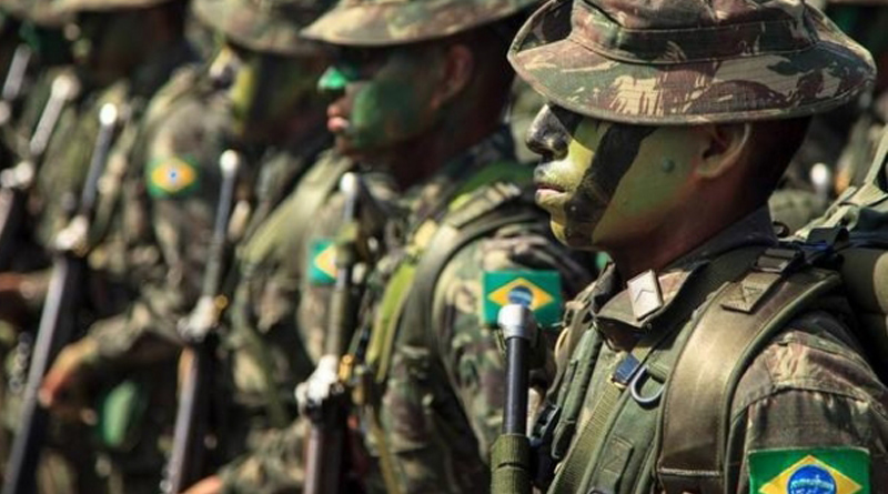 Exército Brasileiro - Alistamento Militar! Você ainda não se alistou? O  prazo se encerra dia 30 de junho. Assista ao vídeo e saiba mais:   Foto tirada durante o acampamento dos soldados