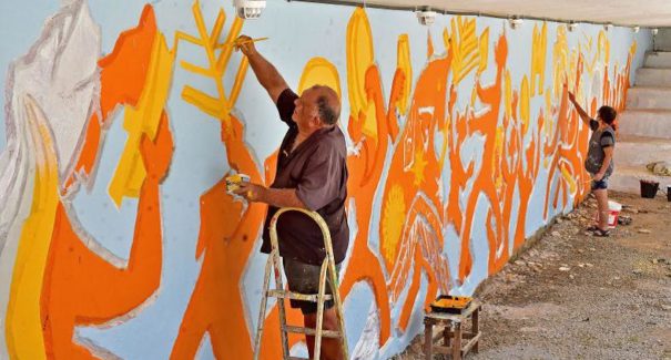 Murais artísticos do Parque Bom Menino são restaurados
