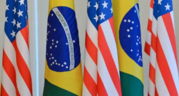 Brasil e Estados Unidos concentram 40% dos casos de covid-19 no mundo