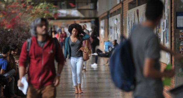 MEC divulga novas datas de inscrição no Fies 2020/2