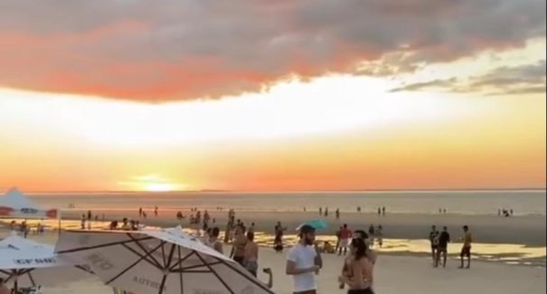 Ação interditou atividade comercial na faixa de areia da Península? Checamos