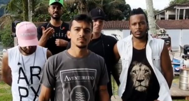 Tiroteio interrompe live de grupo de pagode em Angra dos Reis; veja o vídeo