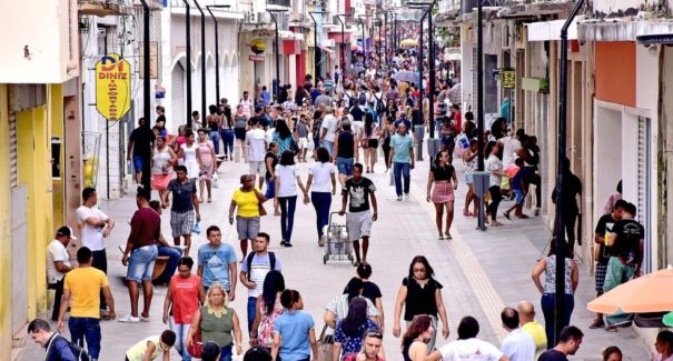 Comércio poderá funcionar no feriado de 8 de dezembro em São Luís; veja regras