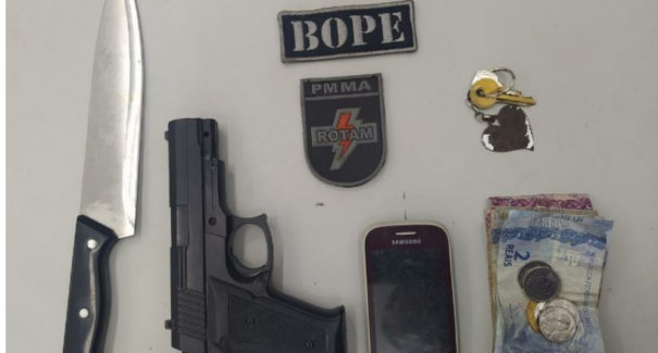Polícia prende 2 suspeitos de assalto a ônibus no bairro do Anil