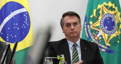 Bolsonaro diz que valor do auxílio emergencial deve ser definido até sexta