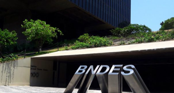 BNDES seleciona consórcio para preparar desestatização dos Correios