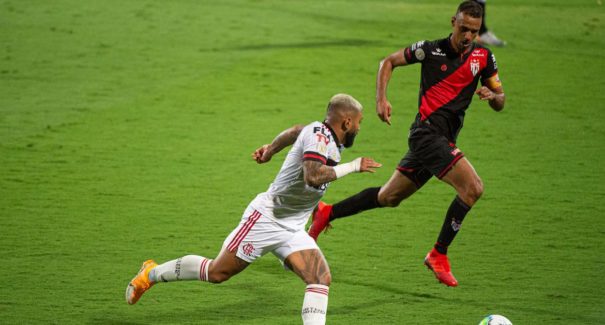 Atlético-GO supera Flamengo, que continua sem pontuar no Brasileiro