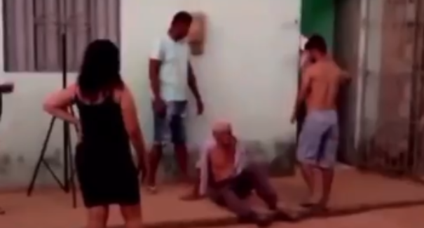 Idoso de 86 anos é agredido pelo filho e ameaçado com faca