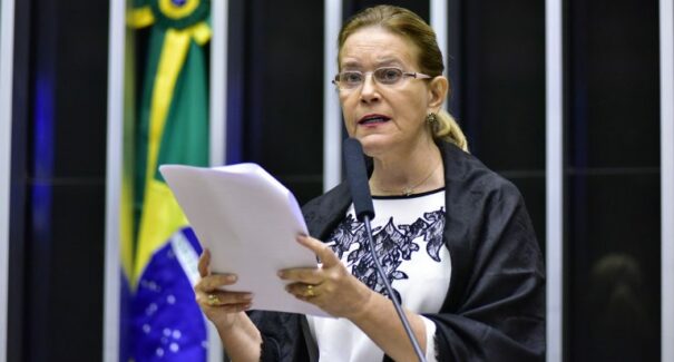 Câmara aprova acesso a fisioterapia pelo SUS para pacientes após tratamento de câncer de mama