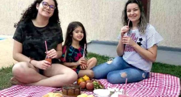 Piquenique em casa é uma nova opção para se divertir na quarentena