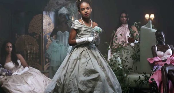 Filha de Beyoncé chama atenção em novo clipe de Black Is King