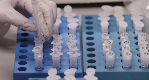 Covid-19: Brasil tem mais 1,2 mil mortes e 42,6 mil novos casos
