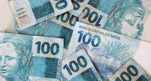 Dica: Como começar a investir com 100 reais por mês