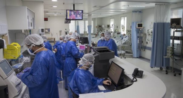 Após crescente, casos de covid-19 têm pequena queda no Maranhão