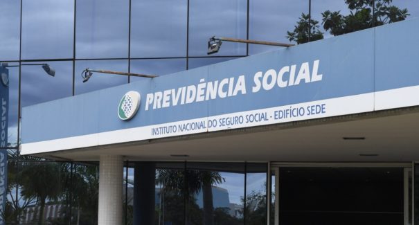 Servidores do INSS retornam ao trabalho presencial nesta segunda-feira (6)