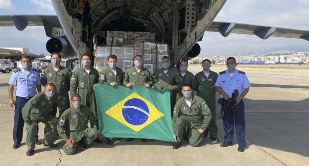 Delegação brasileira que viajou ao Líbano retorna ao país