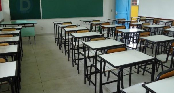 Sancionada por Bolsonaro, Lei que flexibiliza ano letivo é publicada com vetos