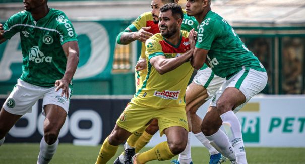 CBF adia jogo entre Sampaio e Figueirense devido a casos de contaminação da covid-19