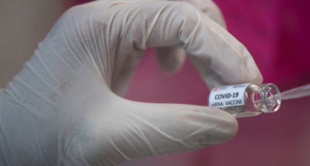 Estudo confirma eficácia da “Coronavac” na fase 2 dos testes clínicos