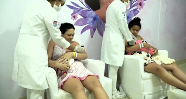 Maternidade de Alta Complexidade mobiliza mães sobre a importância da amamentação
