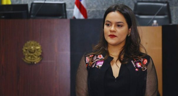 Amanda Waquim assume como Ouvidora da Mulher