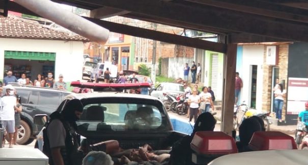 Durante troca de tiros com a polícia cinco suspeitos de integrarem facção criminosa morrem