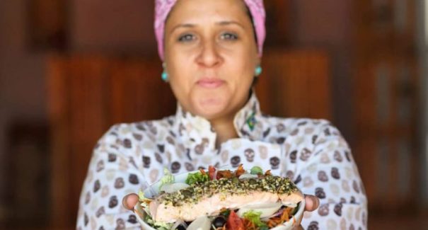 Chefe Paula De Rose ensina receita nutritiva para substituir o arroz