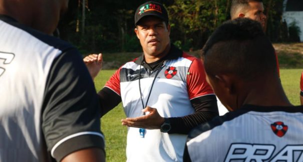 “A ideia é contar com todos”, diz Dejair Ferreira sobre estreia do Moto Club na Série D