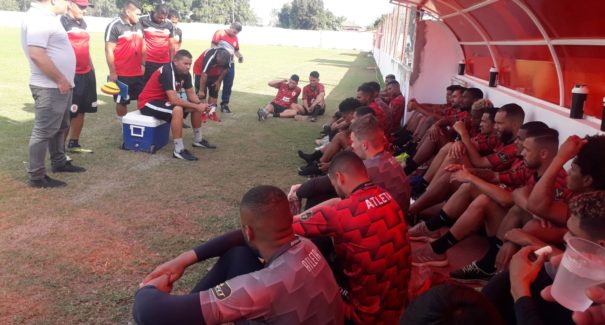 Juventude apresenta Carlos Ferro como treinador para a Série D