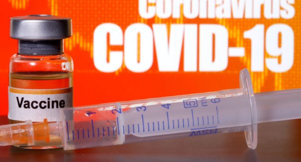 Governo cria grupo para coordenar vacinação contra covid-19