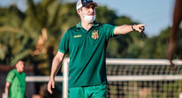 Após garantir permanência, Condé fala sobre acesso: “vamos em busca de um sonho”