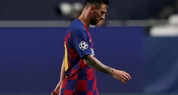 Em meio a propostas e pressões, Messi anuncia permanência no Barcelona
