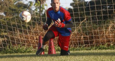 “Estou preparado”, diz goleiro Joanderson sobre estreia pelo Moto