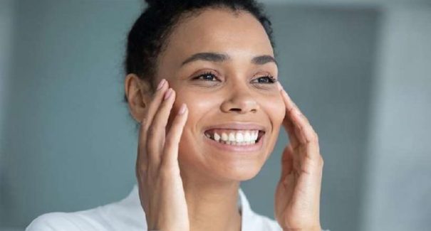 Estética: Conheça os riscos da bichectomia