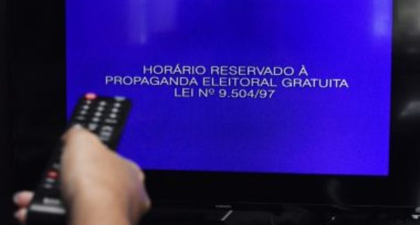 Propaganda eleitoral gratuita começa a ser veiculada em rádio e TV