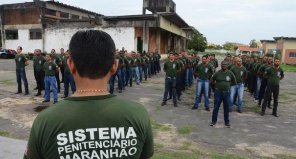 Encerram hoje as inscrições para 20 processos seletivos